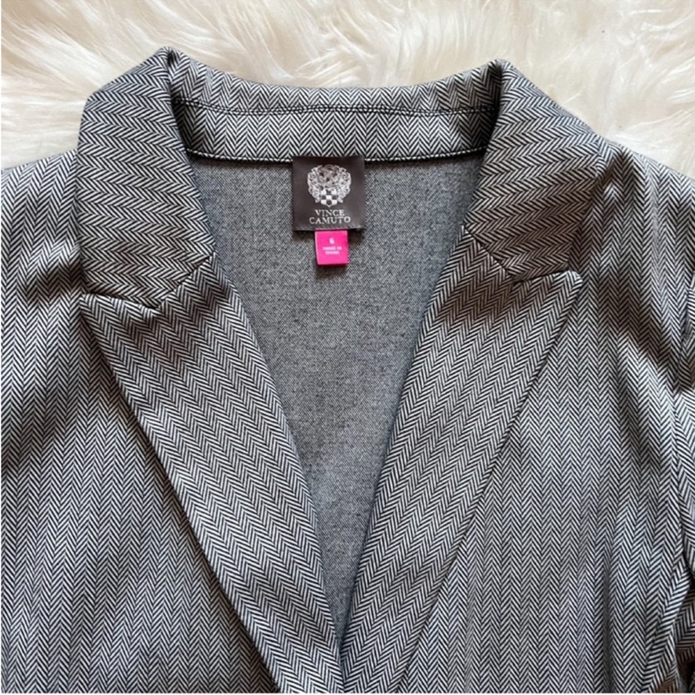 New! VINCE CAMUTO Herringbone Double Breast Blazer - Picture 4 of 8
